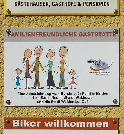 Inn Landgasthof Zum Goldenen Loewen 3*